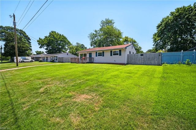 5025 Sancillio DR, Virginia Beach, VA 23455