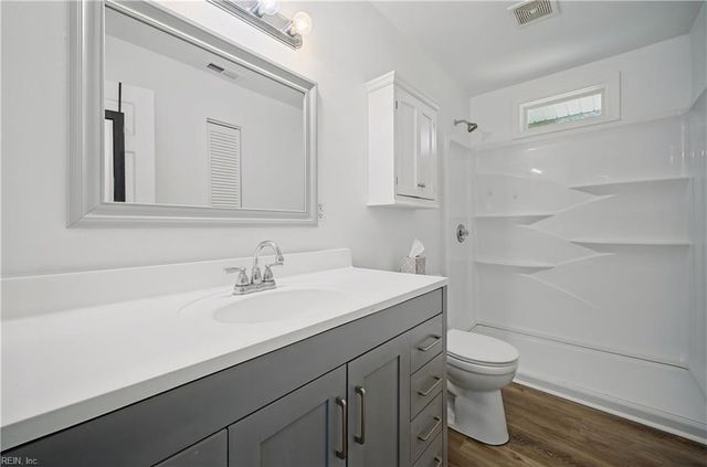 5025 Sancillio DR, Virginia Beach, VA 23455