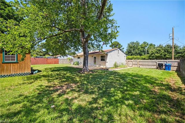 5025 Sancillio DR, Virginia Beach, VA 23455