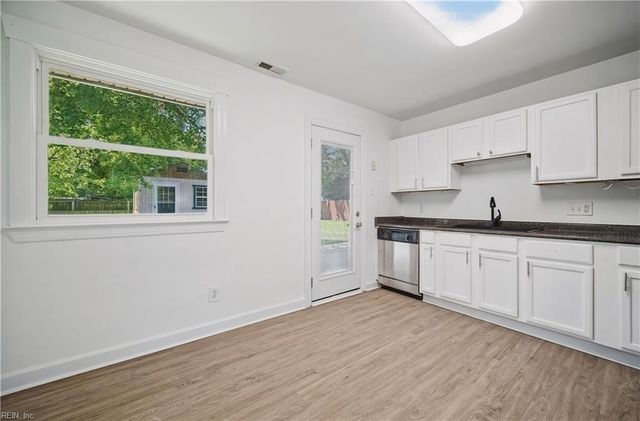 5025 Sancillio DR, Virginia Beach, VA 23455