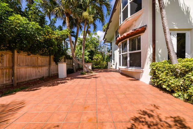 4108 S Ocean Boulevard, Highland Beach, FL 33487