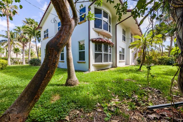 4108 S Ocean Boulevard, Highland Beach, FL 33487