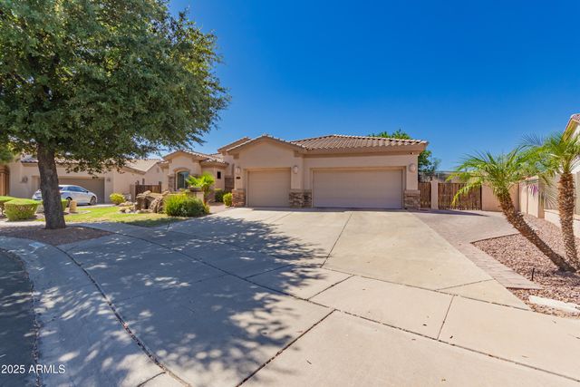 4584 E REINS Road, Gilbert, AZ 85297