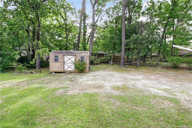 1712 Valley Ridge Drive, Fayetteville, NC 28303