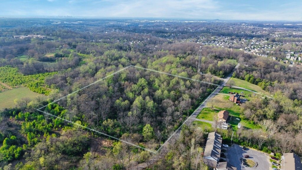4215 Moss Rd, Antioch, TN 37013