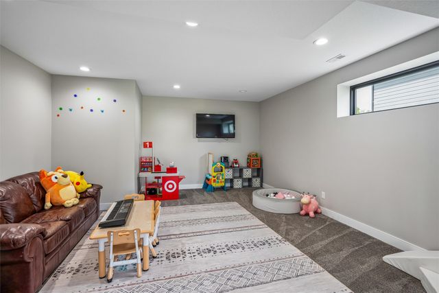 2317 NE Little Beaver Drive, Grimes, IA 50111