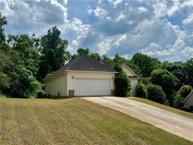 4473 Northridge Trail, Ellenwood, GA 30294