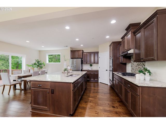 11573 Nw PINYON St, Portland, OR 97229