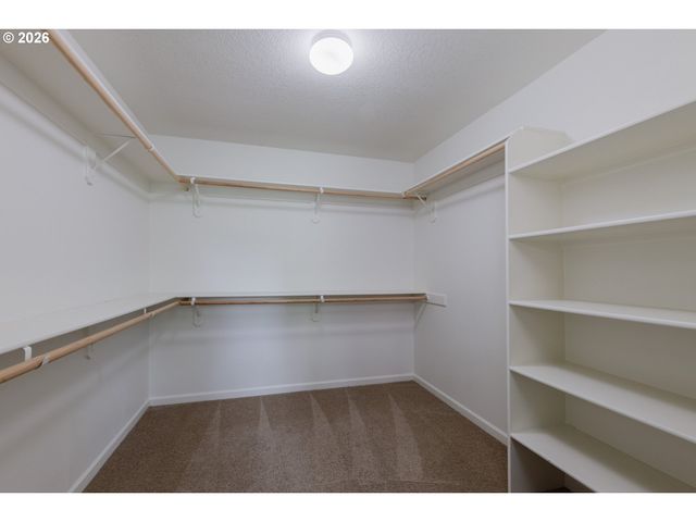11573 Nw PINYON St, Portland, OR 97229