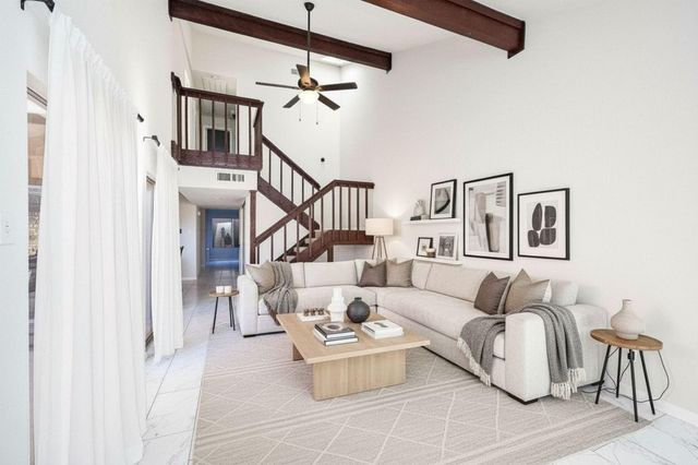 8046 Ellinger Lane, Houston, TX 77040