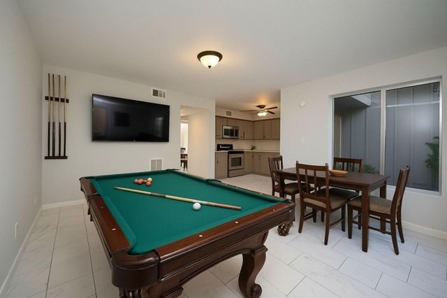 8046 Ellinger Lane, Houston, TX 77040