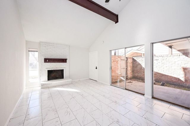 8046 Ellinger Lane, Houston, TX 77040