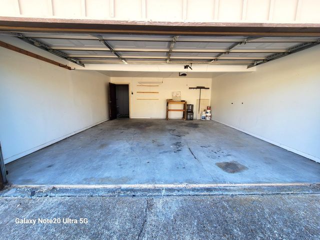 8046 Ellinger Lane, Houston, TX 77040