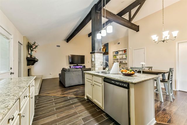 2313 E Clare Street, Deer Park, TX 77536