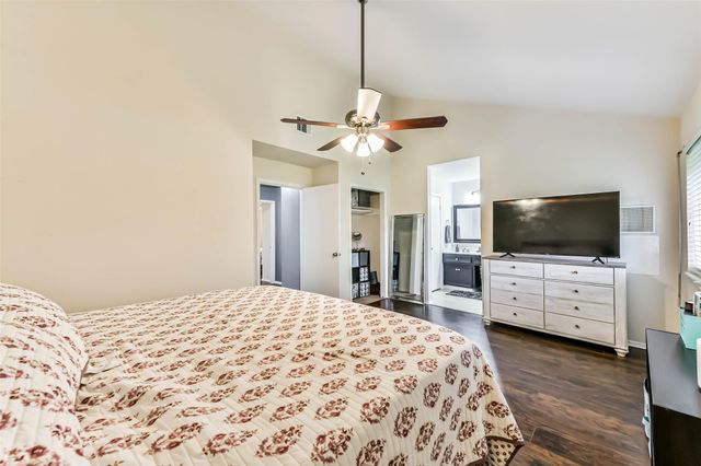 2313 E Clare Street, Deer Park, TX 77536