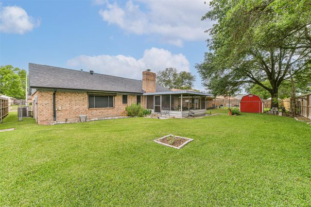 2313 E Clare Street, Deer Park, TX 77536