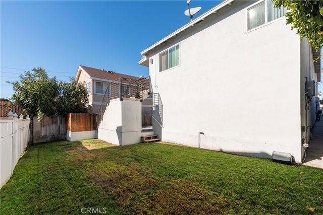 1906 Carnegie Lane E, Redondo Beach, CA 90278