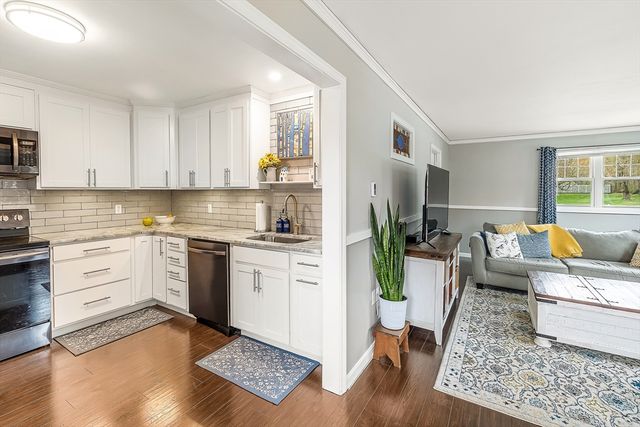 58 Streeter Rd, Paxton, MA 01612