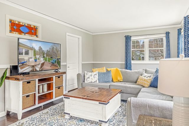 58 Streeter Rd, Paxton, MA 01612