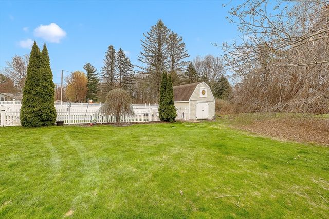 58 Streeter Rd, Paxton, MA 01612