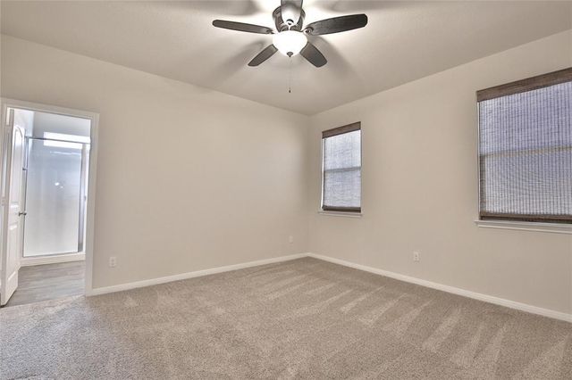 110 Mooncoin DR, Georgetown, TX 78626