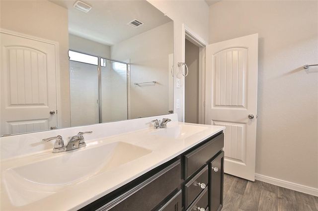 110 Mooncoin DR, Georgetown, TX 78626