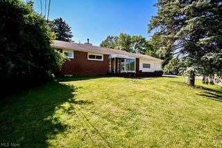 5011 W Boulevard NW, Canton, OH 44718
