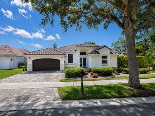 2616 Oakbrook Ct, Weston, FL 33332