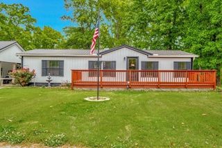 114 Fox Squirrel Dr, Dover, TN 37058