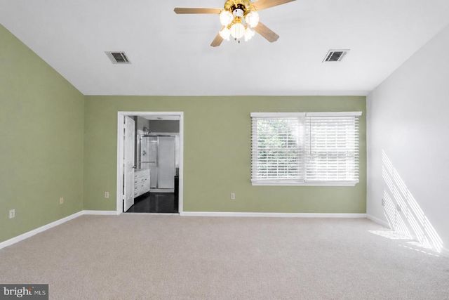 3940 KATHRYN JEAN CT, Fairfax, VA 22033