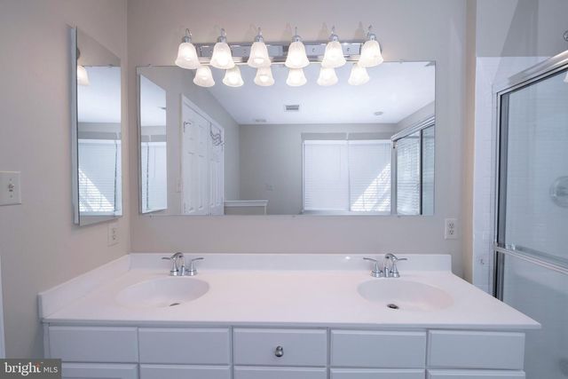 3940 KATHRYN JEAN CT, Fairfax, VA 22033