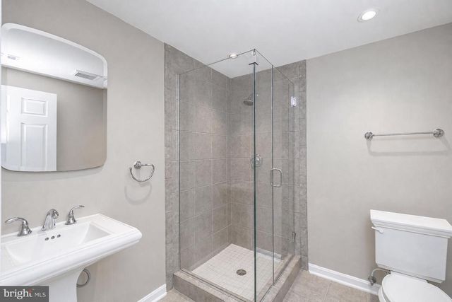 3940 KATHRYN JEAN CT, Fairfax, VA 22033