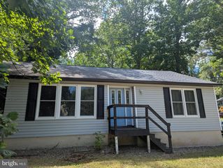 1111 REDEYE RD, Lusby, MD 20657