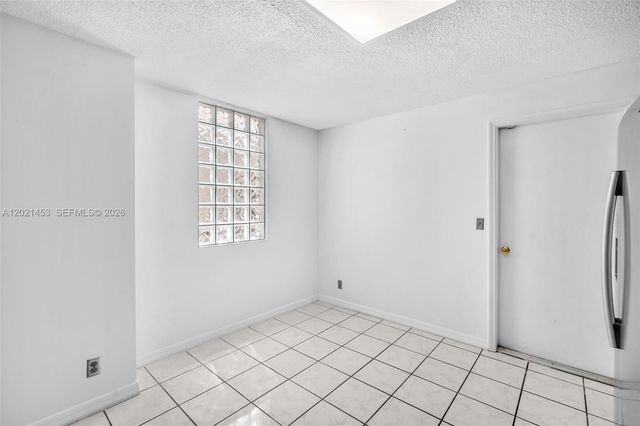 800 Sorrento Dr. 2, Weston, FL 33326