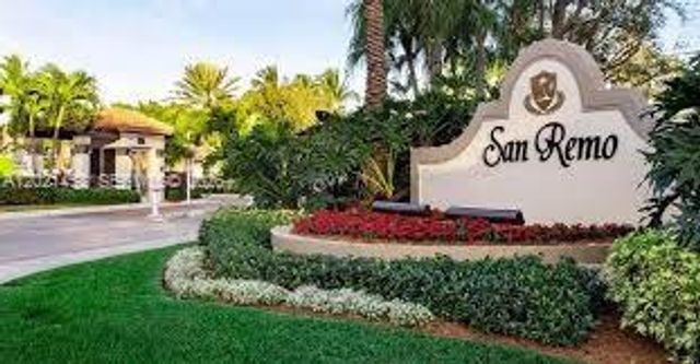 800 Sorrento Dr. 2, Weston, FL 33326