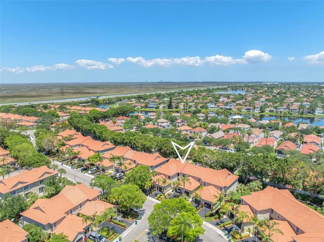 800 Sorrento Dr. 2, Weston, FL 33326