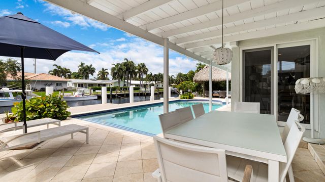 2750 NE 8TH Court, Pompano Beach, FL 33062