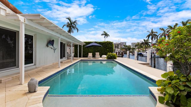 2750 NE 8TH Court, Pompano Beach, FL 33062