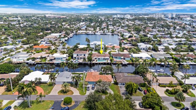 2750 NE 8TH Court, Pompano Beach, FL 33062