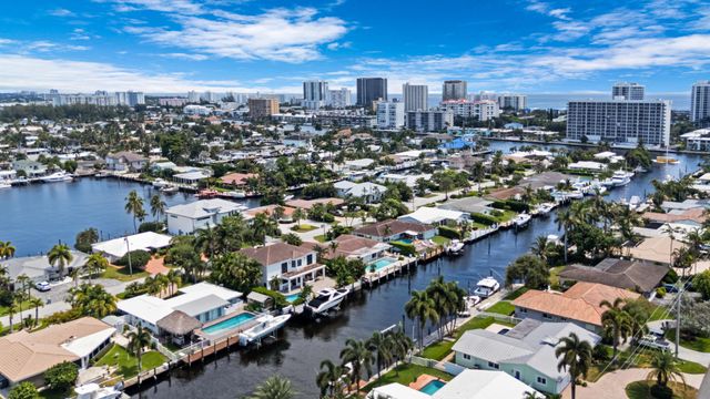 2750 NE 8TH Court, Pompano Beach, FL 33062