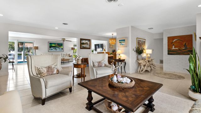 2750 NE 8TH Court, Pompano Beach, FL 33062