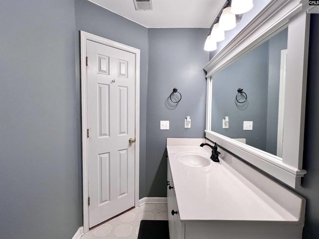 138 Hawks Nest Court, Columbia, SC 29212