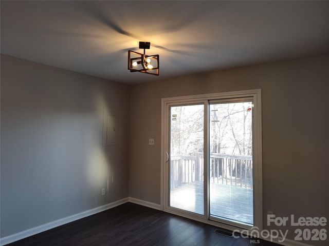 2831 Mayfair Avenue, Charlotte, NC 28208