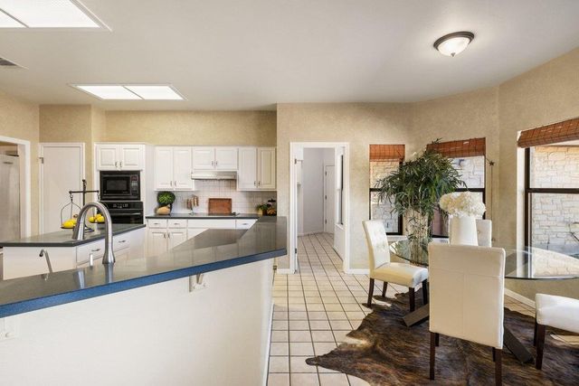 2801 Martin RD, Dripping Springs, TX 78620