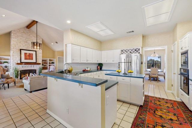 2801 Martin RD, Dripping Springs, TX 78620