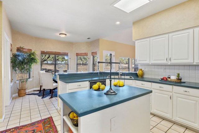 2801 Martin RD, Dripping Springs, TX 78620