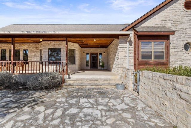 2801 Martin RD, Dripping Springs, TX 78620