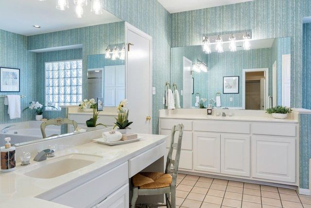 2801 Martin RD, Dripping Springs, TX 78620