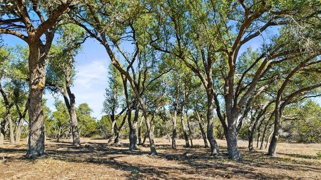 2801 Martin RD, Dripping Springs, TX 78620