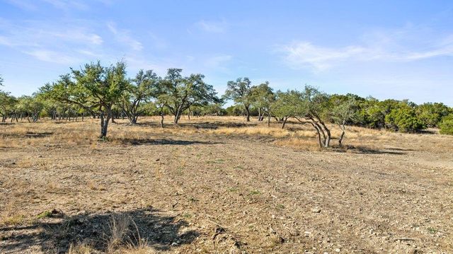 2801 Martin RD, Dripping Springs, TX 78620